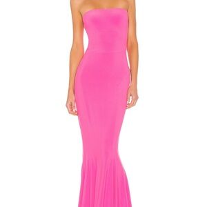 Norma Kamali Pink Strapless Fishtail Gown
